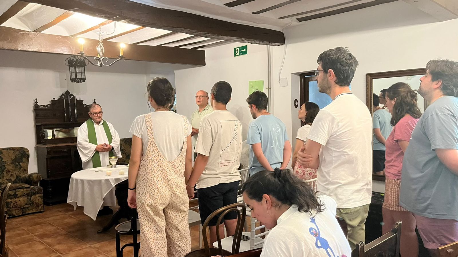 Celebración de la Eucaristía en la casa